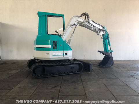 011.04 Komatsu PC28UU Mini Excavator S/N 4694