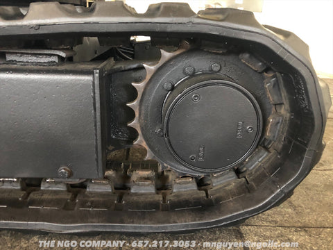 011.04 Komatsu PC28UU Mini Excavator S/N 4694