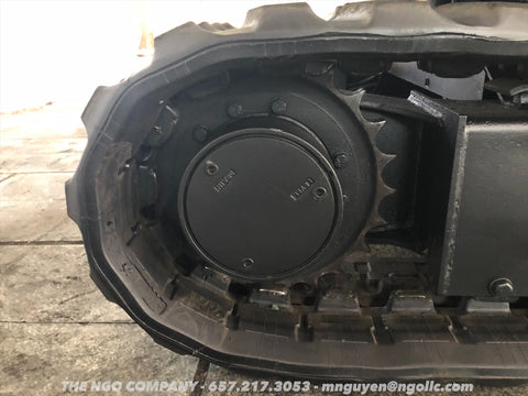 011.04 Komatsu PC28UU Mini Excavator S/N 4694