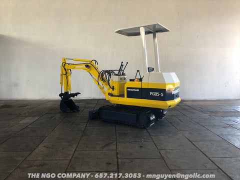 011.01 Komatsu PC05-5 Mini Excavator S/N 4018