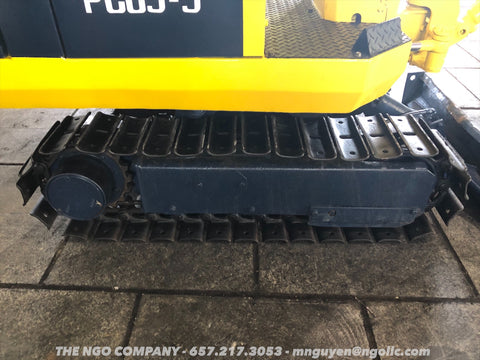 011.01 Komatsu PC05-5 Mini Excavator S/N 4018