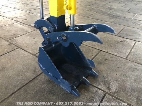 011.01 Komatsu PC05-5 Mini Excavator S/N 4018