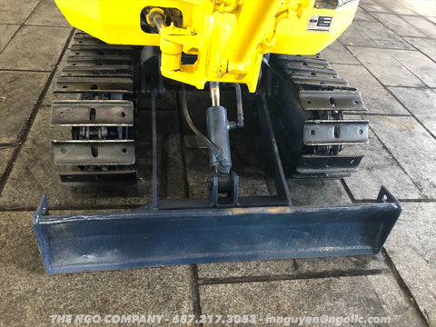 011.01 Komatsu PC05-5 Mini Excavator S/N 4018