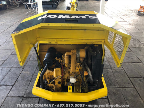 011.01 Komatsu PC05-5 Mini Excavator S/N 4018