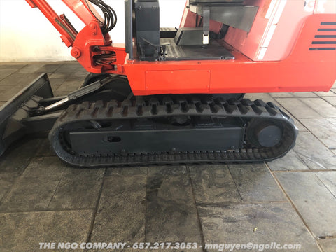 011.06 IHI IS-28GX3 S/N 1283449