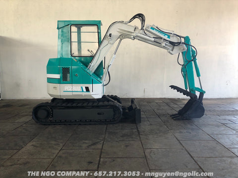 011.03 Komatsu PC28UU Mini Excavator S/N 6670