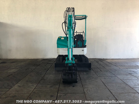 011.03 Komatsu PC28UU Mini Excavator S/N 6670