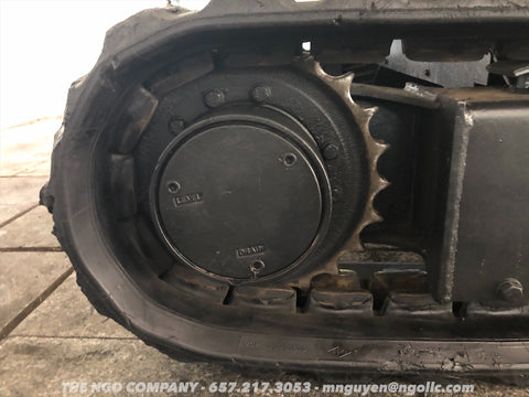 011.03 Komatsu PC28UU Mini Excavator S/N 6670