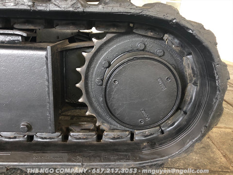 011.03 Komatsu PC28UU Mini Excavator S/N 6670