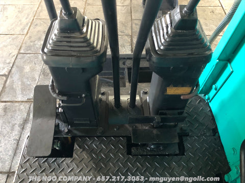 011.03 Komatsu PC28UU Mini Excavator S/N 6670