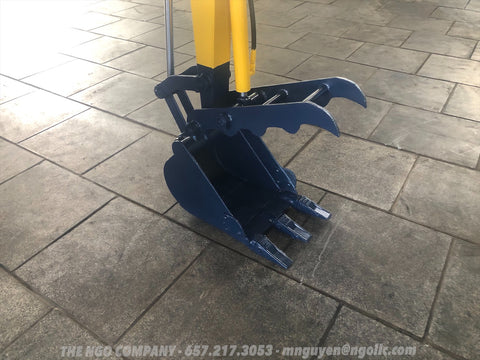 014.02 Komatsu PC10-6 Mini Excavator S/N 23289