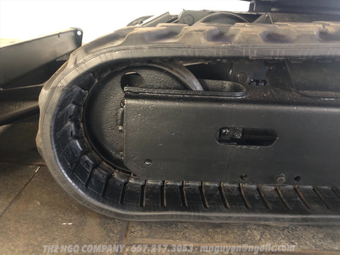 014.07 Komatsu PC28UU-2E Mini Excavator S/N 11412