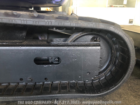 014.07 Komatsu PC28UU-2E Mini Excavator S/N 11412