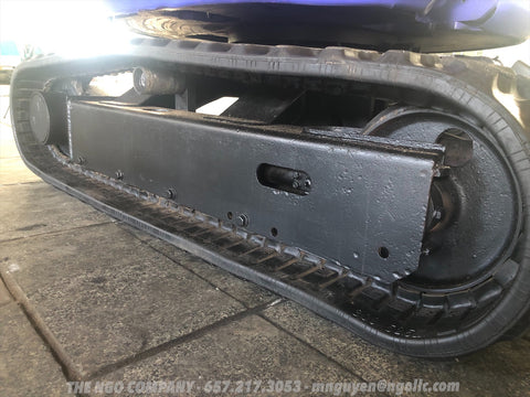 014.07 Komatsu PC28UU-2E Mini Excavator S/N 11412