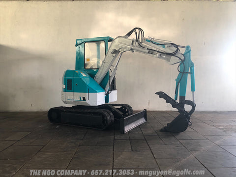 014.05 Komatsu PC28UU Mini Excavator S/N 3168