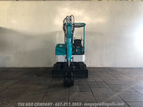 014.05 Komatsu PC28UU Mini Excavator S/N 3168