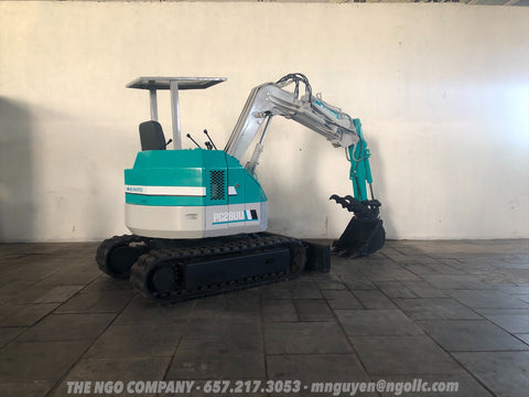 014.06 Komatsu PC28UU Mini Excavator S/N 5954