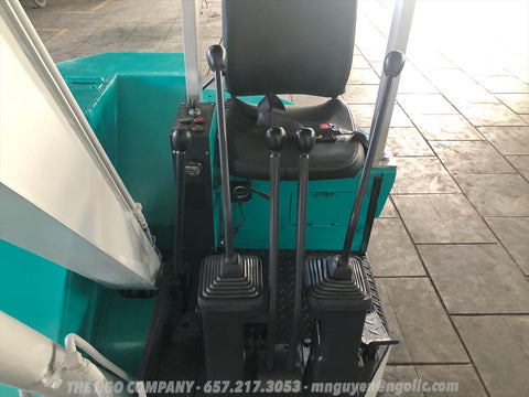 014.06 Komatsu PC28UU Mini Excavator S/N 5954