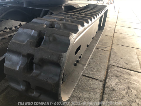 014.06 Komatsu PC28UU Mini Excavator S/N 5954