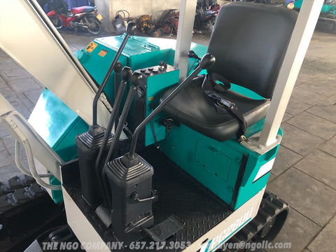 014.06 Komatsu PC28UU Mini Excavator S/N 5954