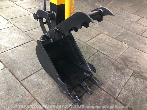 015.03 Komatsu PC20-3 Mini Excavator S/N 17239