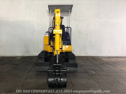015.01 Komatsu PC10-3 Mini Excavator S/N 5701