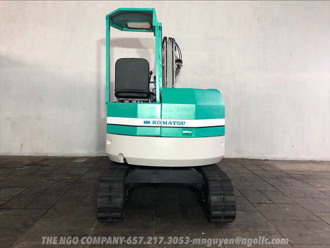 015.06 Komatsu PC28UU Mini Excavator S/N 3049