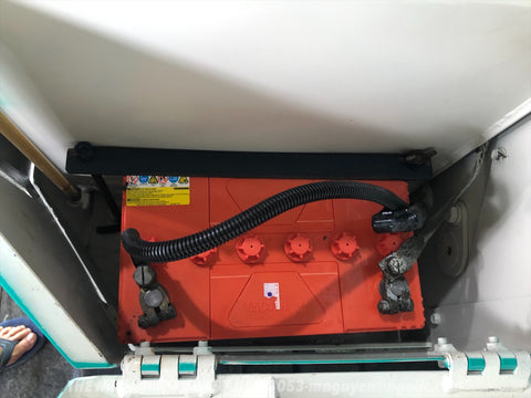 015.06 Komatsu PC28UU Mini Excavator S/N 3049