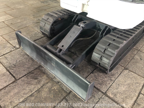 015.06 Komatsu PC28UU Mini Excavator S/N 3049