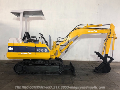 015.02 Komatsu PC10-5 Mini Excavator S/N 8572