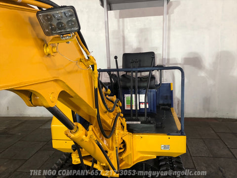 015.02 Komatsu PC10-5 Mini Excavator S/N 8572