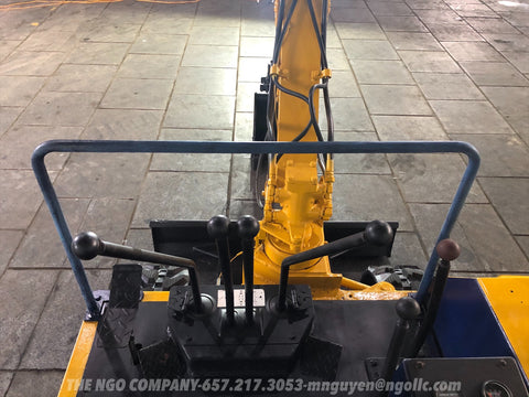 015.02 Komatsu PC10-5 Mini Excavator S/N 8572