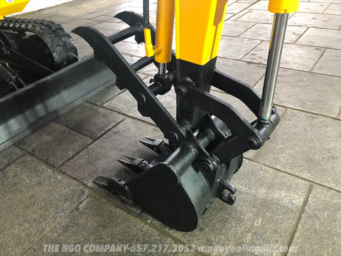 015.02 Komatsu PC10-5 Mini Excavator S/N 8572