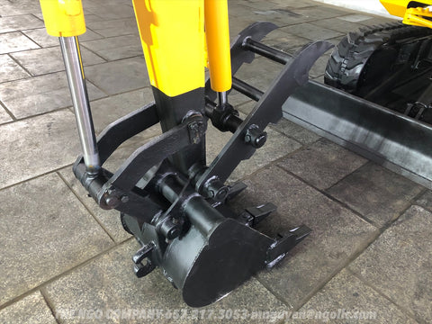 015.02 Komatsu PC10-5 Mini Excavator S/N 8572