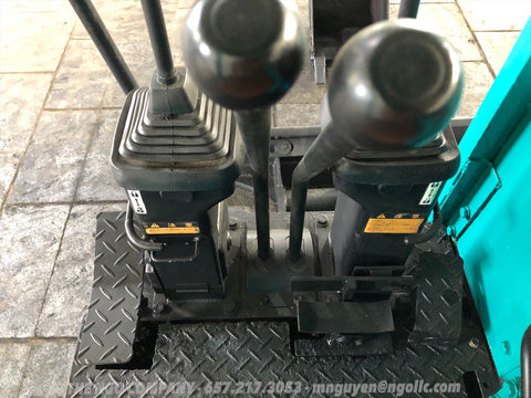 012.03 Komatsu PC28UU Mini Excavator S/N 4402