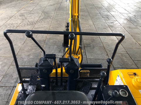 012.02 Komatsu PC10-6 Mini Excavator S/N 20257