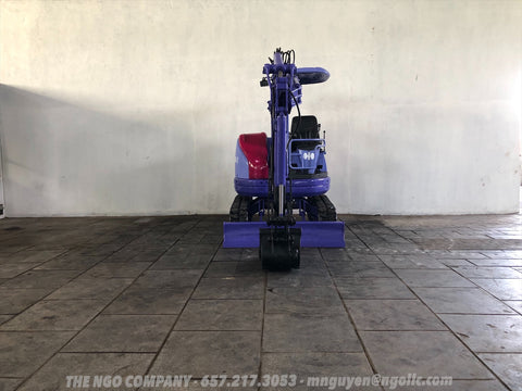 012.04 Komatsu PC28UU-2 Mini Excavator S/N 7660