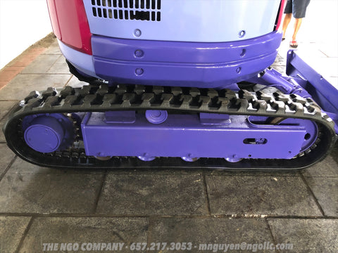 012.04 Komatsu PC28UU-2 Mini Excavator S/N 7660