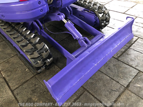 012.04 Komatsu PC28UU-2 Mini Excavator S/N 7660