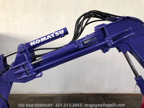 012.04 Komatsu PC28UU-2 Mini Excavator S/N 7660