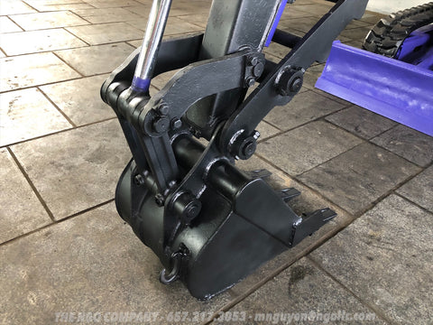 012.04 Komatsu PC28UU-2 Mini Excavator S/N 7660