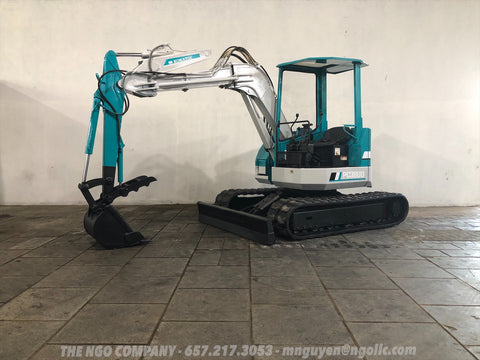 012.05 Komatsu PC38UU Mini Excavator S/N 2672