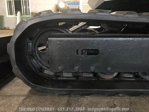 012.05 Komatsu PC38UU Mini Excavator S/N 2672