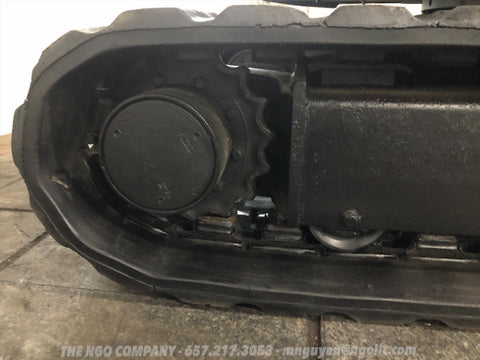 012.05 Komatsu PC38UU Mini Excavator S/N 2672