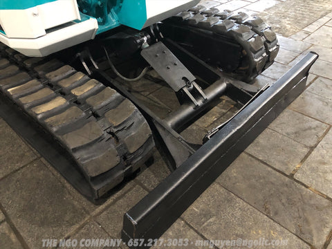 012.05 Komatsu PC38UU Mini Excavator S/N 2672