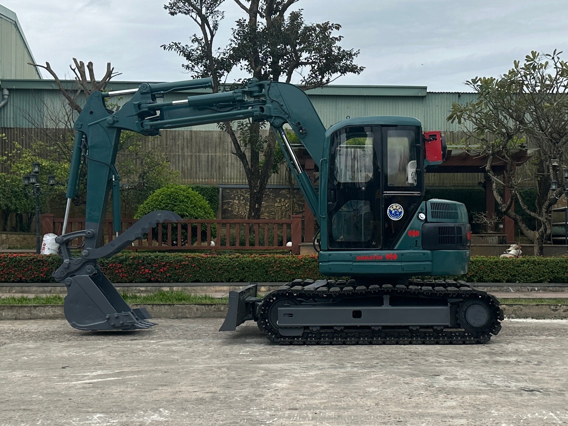 036.04 Komatsu PC75UU-3 Mini Excavator S/N 16390 – The NGO Company