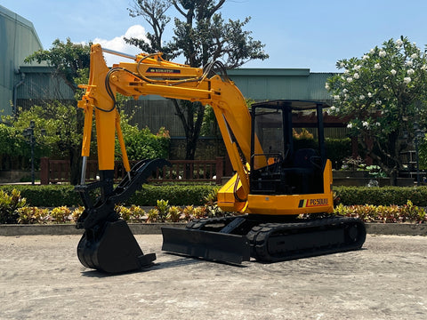 037.05 Komatsu PC50UU Mini Excavator S/N 5730 w/ Quick Coupler