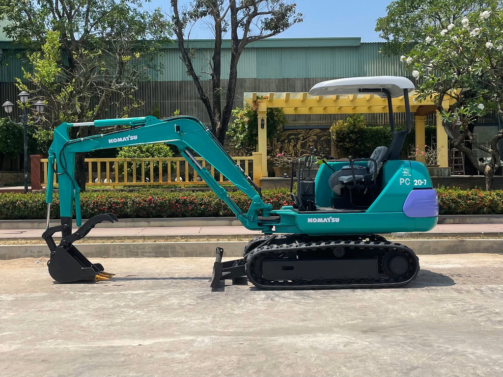 025.04 Komatsu PC20-7 Mini Excavator S/N 38819 – The NGO Company