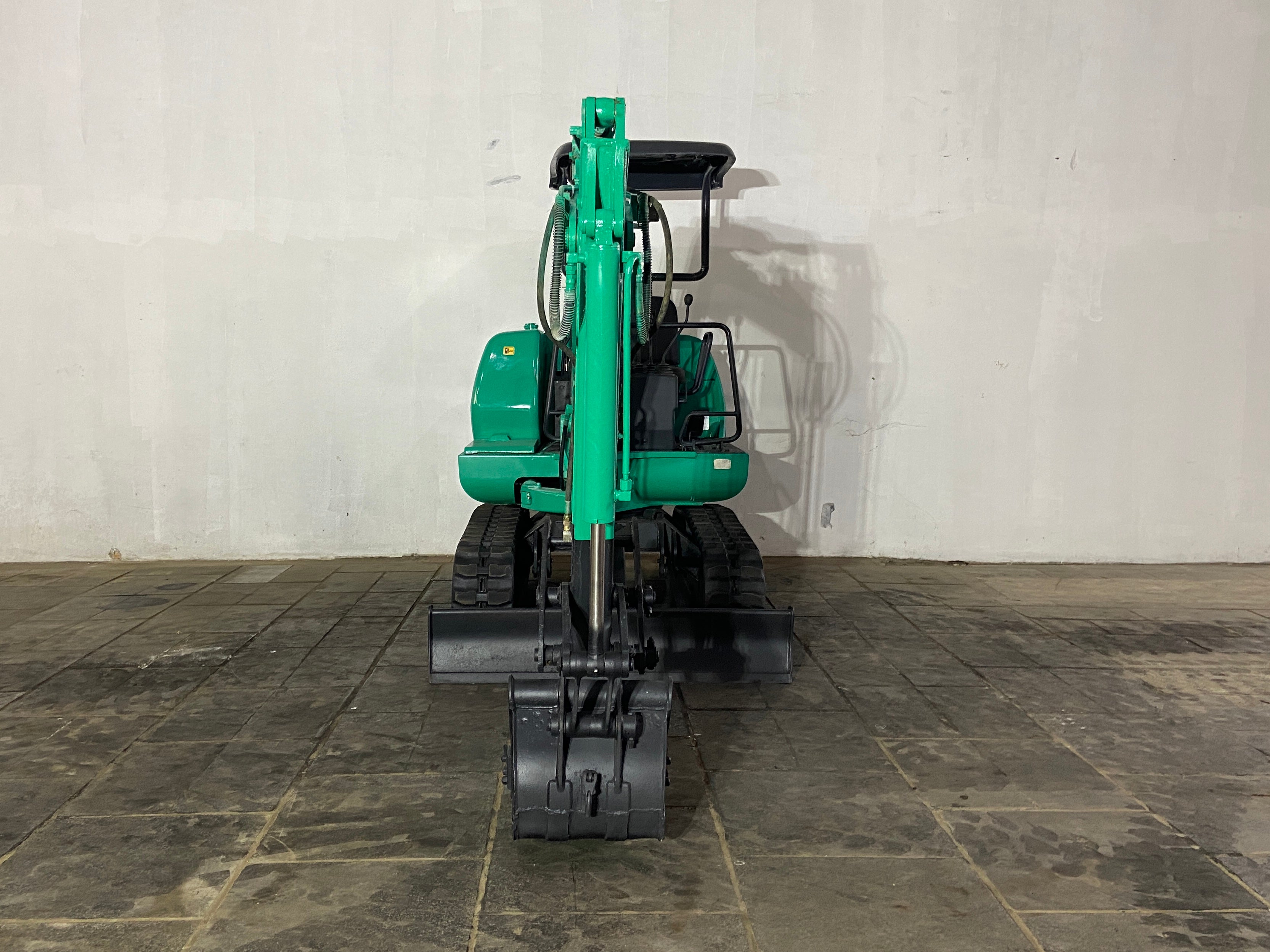 コパ 021.02 Komatsu PC10-7 Mini Excavator S/N 26409 – The NGO Company